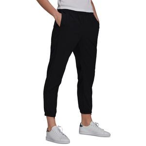 adidas Womens Essentials Gradient-Logo 7/8 Pants,Small